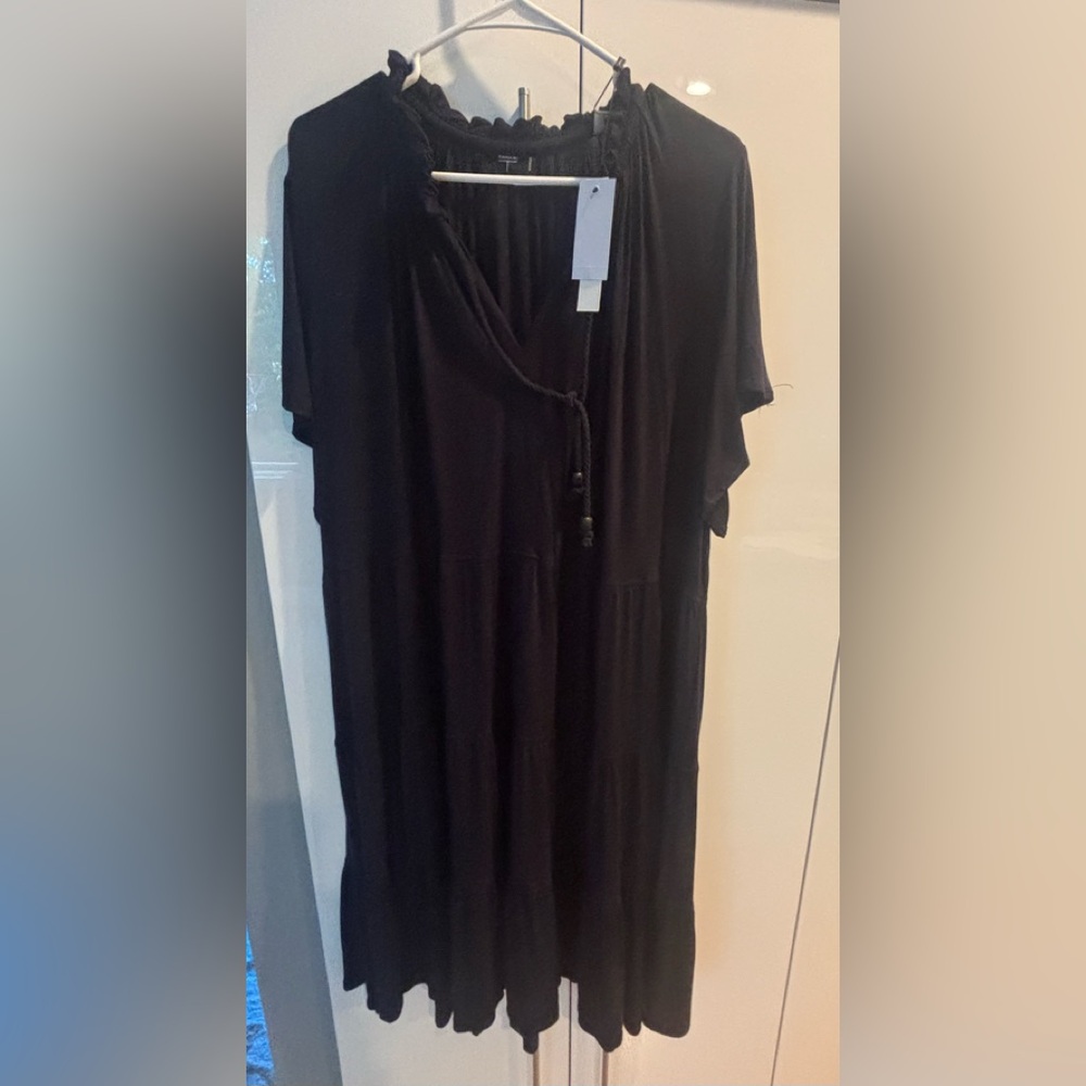 Tahari Women Black Dress size 3x - NWT
